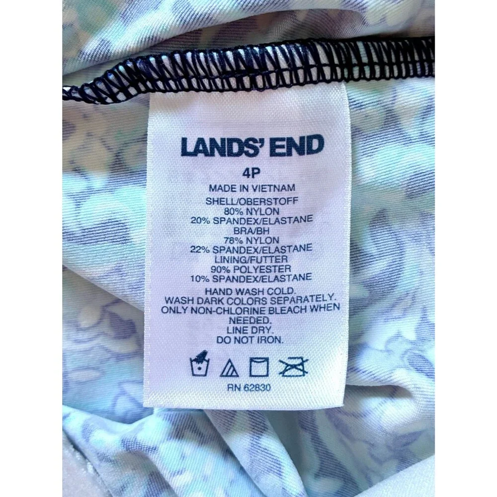 Lands’ End Tankini Top 4 Petite Blue Tile Print Underwire Resort Cruise Wear